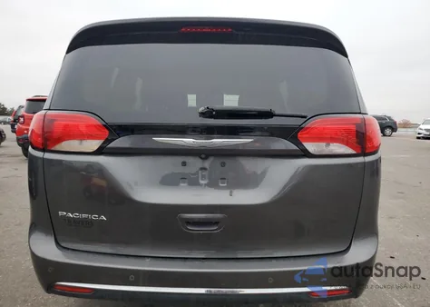 2017 Chrysler Pacifica Touring L из США, поврежденный, VIN 2C4RC1BG7HR579603